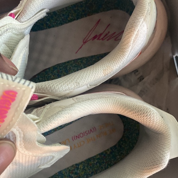 Jaden Smith Vision Racers - Picture 6 of 9